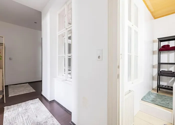 דירה Charming Spacious וינה