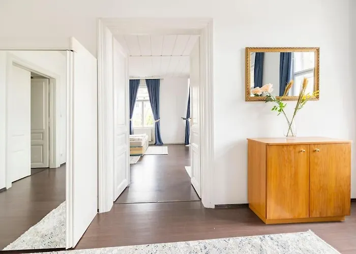 Charming Spacious וינה
