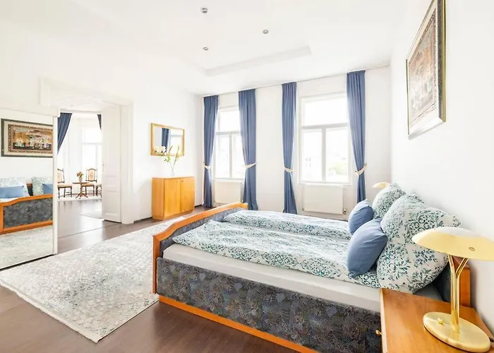 דירה Charming Spacious
