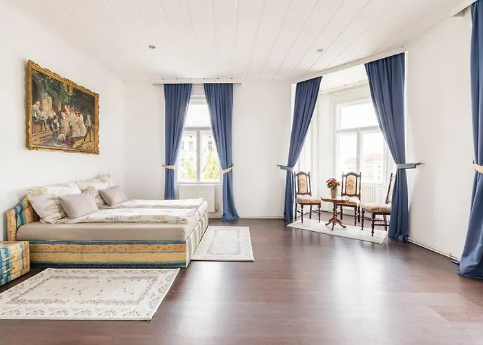 Charming Spacious *
